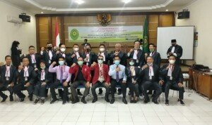 Sebanyak 15 Advokat DPD FERARI Sumsel Resmi Diambil Sumpah