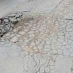 Dikerjakan 2019, Jalan di Kecamatan Tamiang Hulu Retak