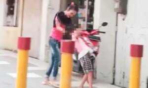 Terungkap, Nenek 46 Tahun Ini Paksa Cucu Cari Uang Dengan ‘Ngemis’ Dijalanan