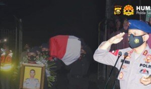 Kapolda Sumsel Pimpin Upacara Penyambutan Jenazah Bharatu (Anumerta) I Komang