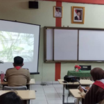 Mulai Besok, Disdik DKI Jakarta Terapkan Uji Coba Pembukaan Sekolah Terbatas dengan Pembelajaran Campuran