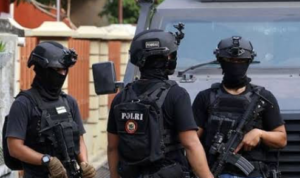 Densus 88 Polri Tembak Mati Terduga Teroris Makassar