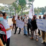 Puluhan masa dari LSM Sriwijaya Coruption Watch (SCW) kembali menggelar aksi unjuk rasa lanjutan, terkait dugaan penipuan yang dilakukan oleh Oknum Pejabat Pemerintah Provinsi (Pemprov) Sumatera Selatan (Sumsel)