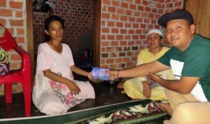 Tali Kasih PD IWO Mura-Lubuklinggau ke Warga Penderita Liver