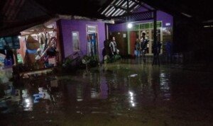 Diguyur Hujan Lebat, Puluhan Rumah di Cidolog Ciamis Terendam Banjir