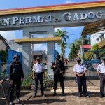 Pastikan Kamtibmas Tetap Kondusif, Brimob Jabar Sambangi Perumahan