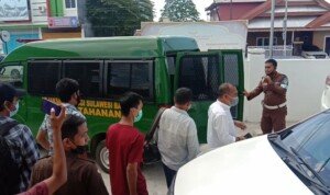 Ternyata Ini Pelaku Penggeroyokan Hj Syar