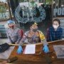 Kapolres Polman AKBP Ardi Sutriono.,S.I.K dalam kegiatan Press Release di Loby Polres Polman, Sabtu (24/4/2021).