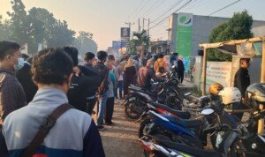 Tak Dapat Kuota Pelayanan BPJS Ketenagakerjaan, Warga Keluhkan Antrian yang Panjang