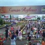 Pelancong Ngabuburit Vs Pemudik yang Curi Start