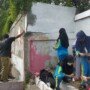 Dinas Pendidikan Kabupaten Purwakarta bekerjasama dengan Pemerintahan Kelurahan Nagri Kaler Kecamatan Purwakarta, berserta masyarakat setempat melakukan kegiatan pengecatan tembok diwilayah pintu masuk kampung gang beringin, Rabu(28/04/2021).