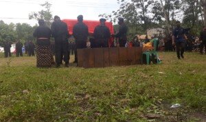 Begini Ungkapan Bupati OKU Timur saat Hadiri Ngaben I Komang Wiranata