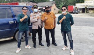 Penyanyi Dangdut Rizki-Rido Dicegat di Bayung Lencir, Petugas Heboh Berswafoto