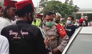 Musibah Nabrak, Kapolsek Gandus Silaturahmi ke Rumah Korban
