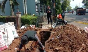 Pipa Distribusi Bocor, Dirut PDAM Tirta Galuh Turun Tangan