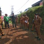 Bupati Tanah Datar Tinjau Ruas Jalan Alternatif yang Akan Dibangun