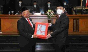 Hari Ini, Wagub Ariza Sampaikan Empat Raperda Perseroan Daerah dan BUMD di Rapat Paripurna DPRD DKI Jakarta