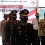 Peringatan Hari Lahir Pancasila, Kapolres Simalungun Kibarkan Bendera Merah Putih