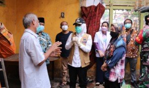 Tinjau Korban Kebakaran, Fitri: Masyarakat Harus Terus Berhati-hati Arus Pendek Listrik