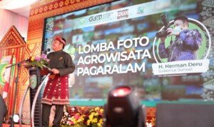 Herman Deru: Seni Fotografi Mesti Penuhi Unsur Etika dan Estetika