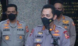 Kapolri Perintahkan Perbatasan Diperketat Terkait Kasus Covid-19 di Malaysia Melonjak