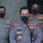 Kapolri Mutasi Pati dan Pamen