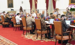 Pimpin Rapat Hilirisasi Ekonomi Digital, Presiden Instruksikan Percepatan Digitalisasi UMKM