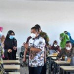 Wabup Karawang Hadiri Seminar Pelatihan Pengembangan Kompentensi PNS