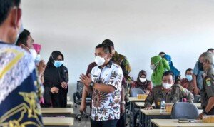 Wabup Karawang Hadiri Seminar Pelatihan Pengembangan Kompentensi PNS