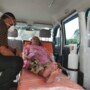 Warga Kampung Cigempol, Desa Kutamekar, Kecamatan Ciampel mengalami keracunan (Aep Apriyana / Mattanews.co)