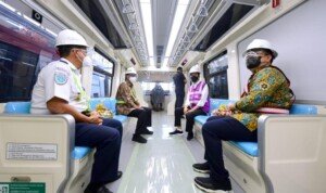 Ditargetkan Beroperasi Tahun 2022, Presiden Jokowi: Progres Pembangunan LRT Jabodebek Capai 84,7 Persen