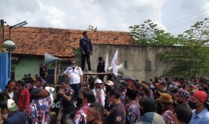 Pertanyakan Kerjasama Pengolahan Limbah, LSM Barak Indonesia Geruduk PT TCF