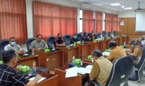 Komisi IV Ajak Masyarakat Karawang Ikut Program JKN-KIS