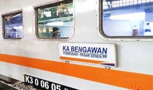 Menhub Minta PT KAI Lakukan Tes Acak di Stasiun Utama KRL