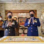 Hari Bhayangkara ke-75, Panglima TNI Berikan Kejutan Kepada Kapolri