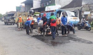 4 Ruas Jalan Mulai Dikerjakan, Dinas PUPR Tulungagung: Jembatan Karangrejo Tetap Prioritas 