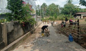 Jalan Guntur Rusak, Dinas PUPR Prabumulih Langsung Ambil Tindakan
