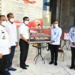 Kemenkumham Bagikan 46 Ribu Paket kepada Masyarakat Terdampak Covid-19