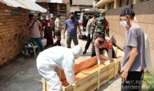 Pasien Covid Meninggal, Kapolsek IT I Kawal Evakuasi