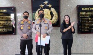 Polri Awasi Aktivitas Penjualan Online Obat Antibiotik Selama Pandemi Covid-19