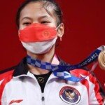 Raih Medali Pertama Untuk Kontingen Indonesia, Presiden Jokowi Sampai Ucapan Selamat Kepada Atlet Angkat Besi Putri Windy Cantika Aisah