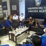 Bupati Enos Sinergikan Antara Politik dan Pembangunan OKU Timur Serta Cegah Covid-19