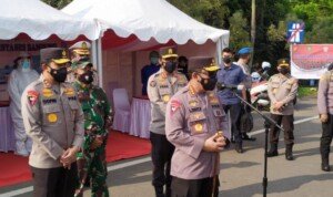 Mobilitas Masyarakat di Tol Pasteur Jabar Menurun, Kapolri Terima Kasih Karena Patuhi PPKM Darurat