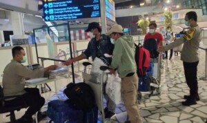 Monitoring Kedatangan WNA dan WNI dari Luar Negeri, Polisi Imbau Tentang Peraturan PPKM