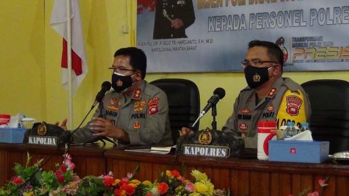 Kapolda Kalbar Irjen Pol Sigid Tri Hardjanto saat mengunjungi Polres Kapuas Hulu (Bayu Hary Widodo / Mattanews.co)