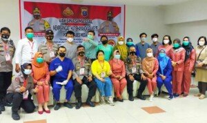 Warga Antusias Jalani Vaksin Dosis Kedua di Polsek Medan Timur