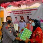 Kapolda Sumsel dan ‘GENCAR’ Gelar Baksos ke Asosiasi Pedagang Kaki Lima