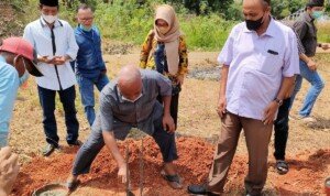 Peletakan Batu Pertama Rumah Tahfidz dan Mushola Diroyah
