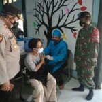 Kapolsek Rengasdengklok Monitoring Vaksinasi Anak