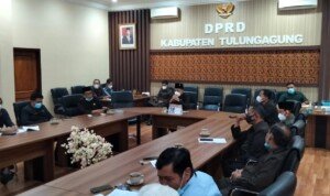 DPRD Tulungagung Sahkan 12 Anggota Panlih Wakil Bupati